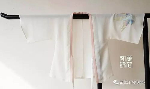 細(xì)節(jié)決定體驗(yàn)，人臺(tái)圖引領(lǐng)潮流 紡織品及針織品零售的視覺(jué)藝術(shù)與銷(xiāo)售策略